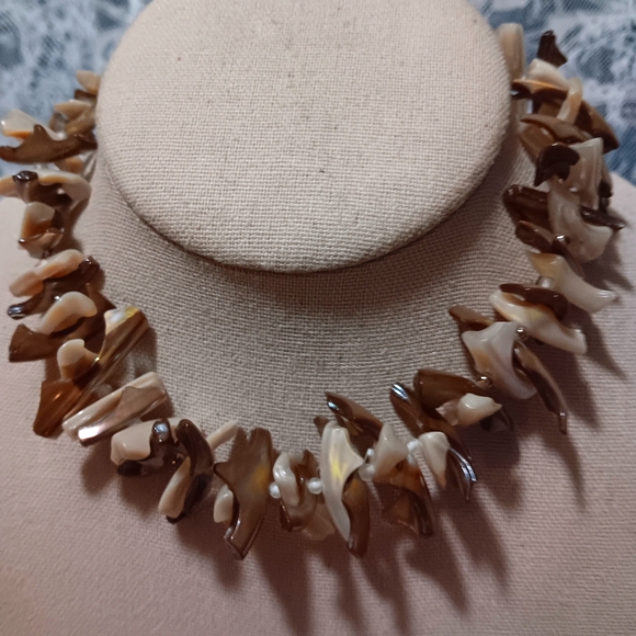 Vintage Abalone and Mother of Pearl Necklace - Picture 1 of 4
